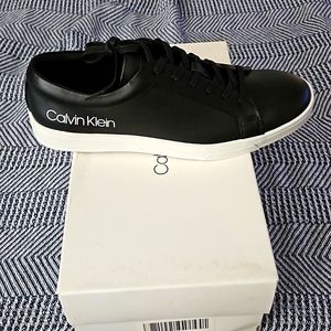 Calvin Klein Bevan Calf Leather Sneakers.BRAND NEW IN ORIGINAL BOX,NEVER WORN!!